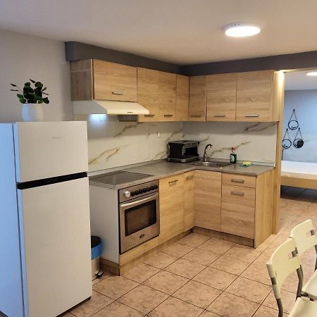 Urban Studio Apartment Kavála ภายนอก รูปภาพ