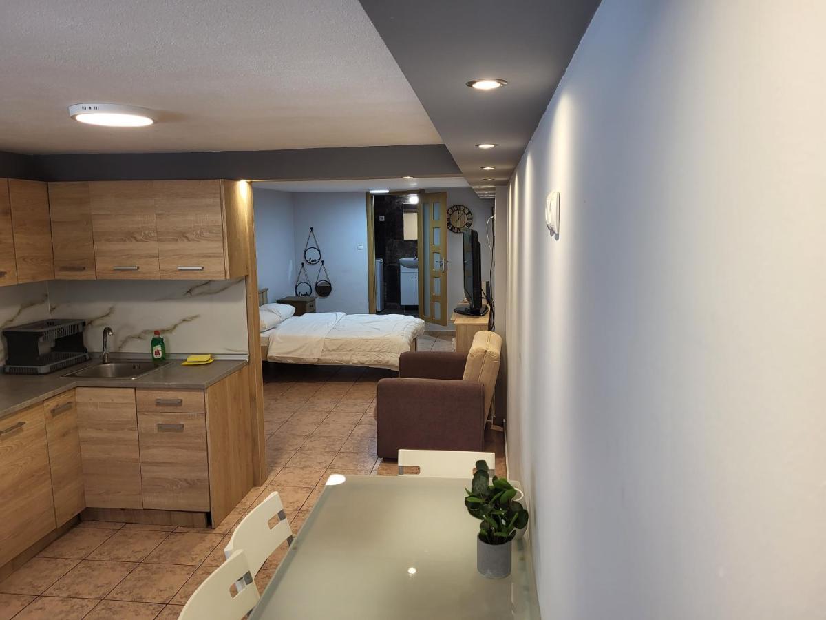Urban Studio Apartment Kavála ภายนอก รูปภาพ