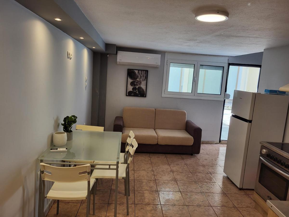 Urban Studio Apartment Kavála ภายนอก รูปภาพ