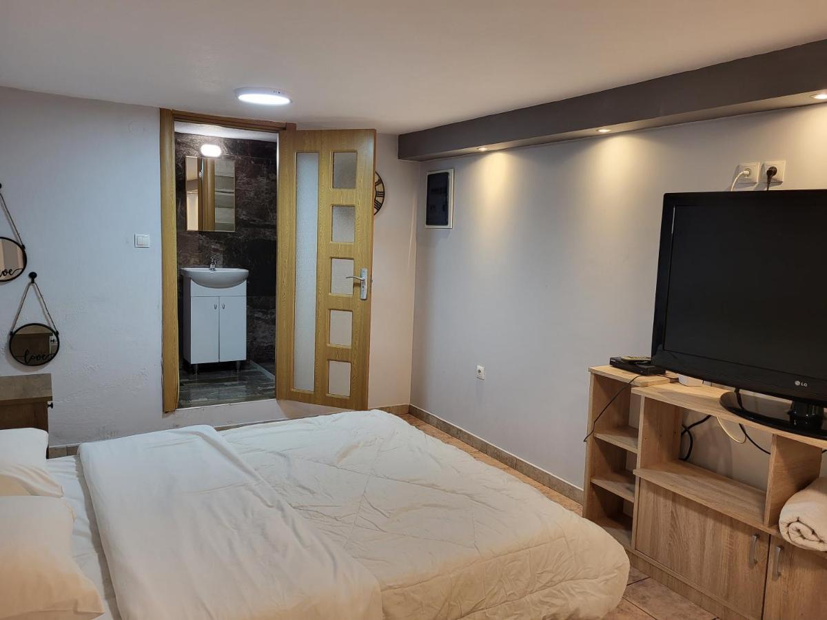 Urban Studio Apartment Kavála ภายนอก รูปภาพ